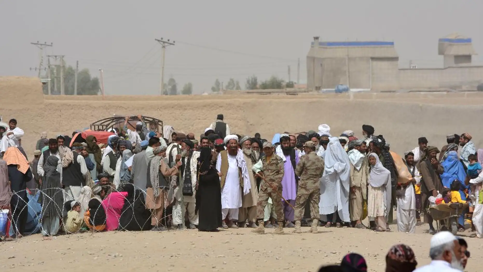 Border Disruptions Between Pakistan and Afghanistan Deepen Vulnerabilities of Returning Families and Strain Essential Services